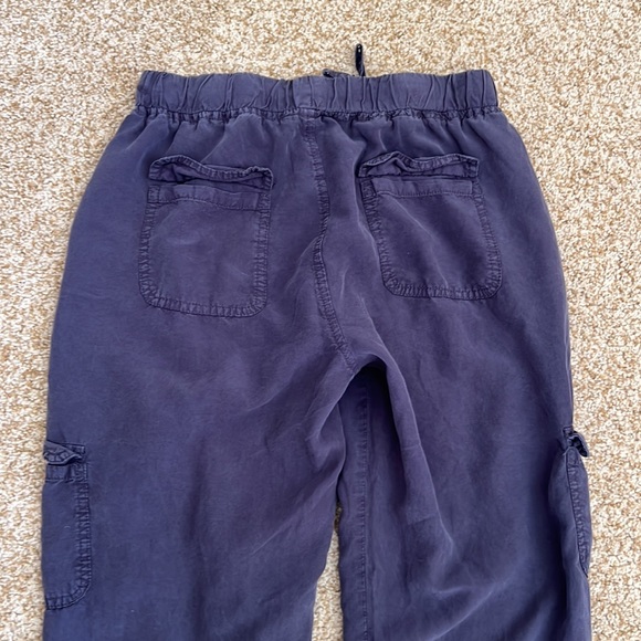 Thread and Supply Capri Cargo Pant // Size S - Picture 3 of 5